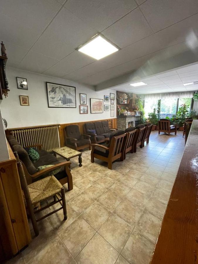 Hostal Ter Setcases Extérieur photo